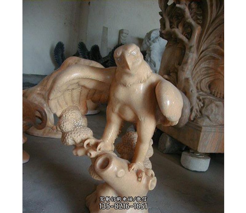 制造砂岩动物老鹰雕塑选哪家？