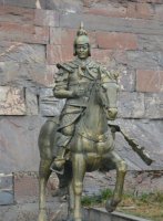公园骑马的将军人物铜雕