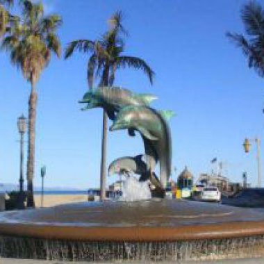广场跳跃的海豚景观铜雕