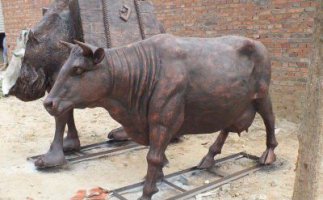 铸铜奶牛公园动物铜雕
