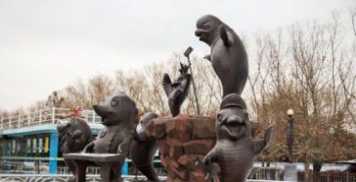 海豚卡通动物铜雕