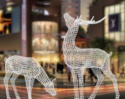 商场不锈钢镂空鹿雕塑