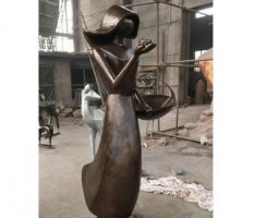 铜雕逛街女孩人物雕塑