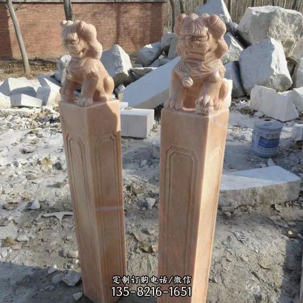 晚霞红拴马桩狮子石雕柱子图片