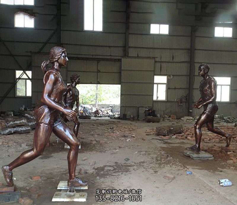 铜雕跑步女生-女生学浮雕