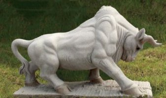 石雕牛公园动物雕塑