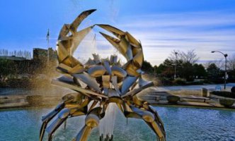 不锈钢抽象大型螃蟹雕塑