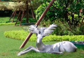 不锈钢公园动物大角鹿雕塑