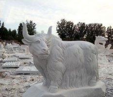 牦牛动物石雕-仿真水牛动物雕塑