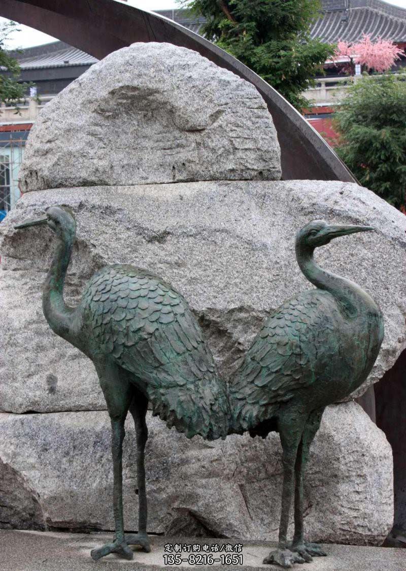 青铜仙鹤公园动物雕塑