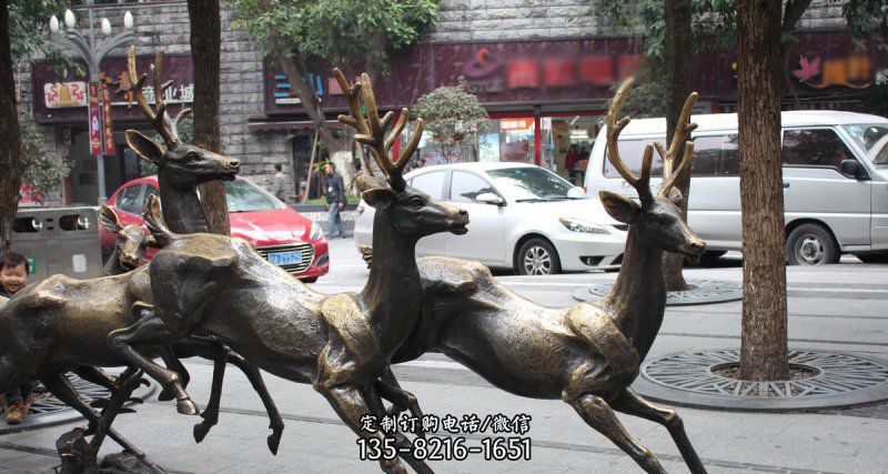 奔跑的梅花鹿街边景观铜雕