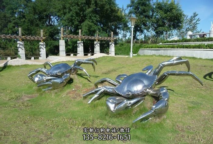 不锈钢公园螃蟹雕塑