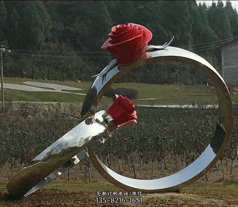 不锈钢玫瑰花对戒雕塑