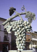 公园铜雕葡萄-葡萄雕塑景观