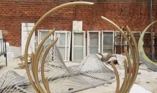 园林抽象不锈钢圆环雕塑