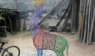 彩色不锈钢镂空梅花鹿公园动物雕塑