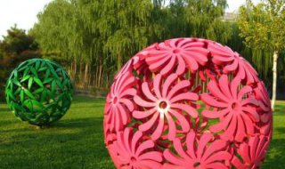 公园彩色不锈钢花球景观雕塑