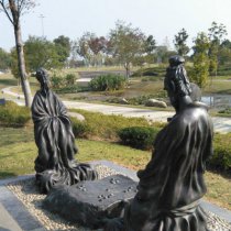 公园下围棋的古代人物小品铜雕