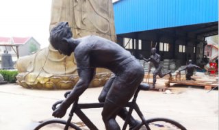 自行车铜雕-骑自行车人物抽象雕塑