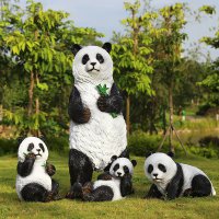 熊猫雕塑-公园摆放仿真彩绘熊猫玩耍一家玻璃钢熊猫雕塑
