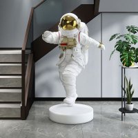 太空漫步宇航员雕塑摆件