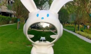 太空兔玻璃钢卡通人物雕塑