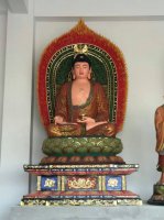 三宝佛雕塑-玻璃钢彩绘庙宇供奉三宝佛雕塑