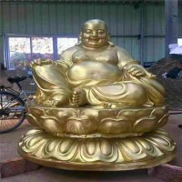 弥勒佛雕塑-景区大型喷金鎏金坐着的弥勒佛雕塑