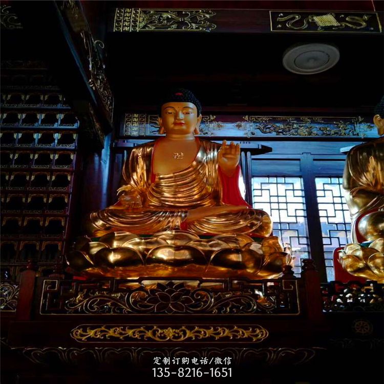 三宝佛雕塑-寺庙大型喷金叩拜神佛三宝佛雕塑