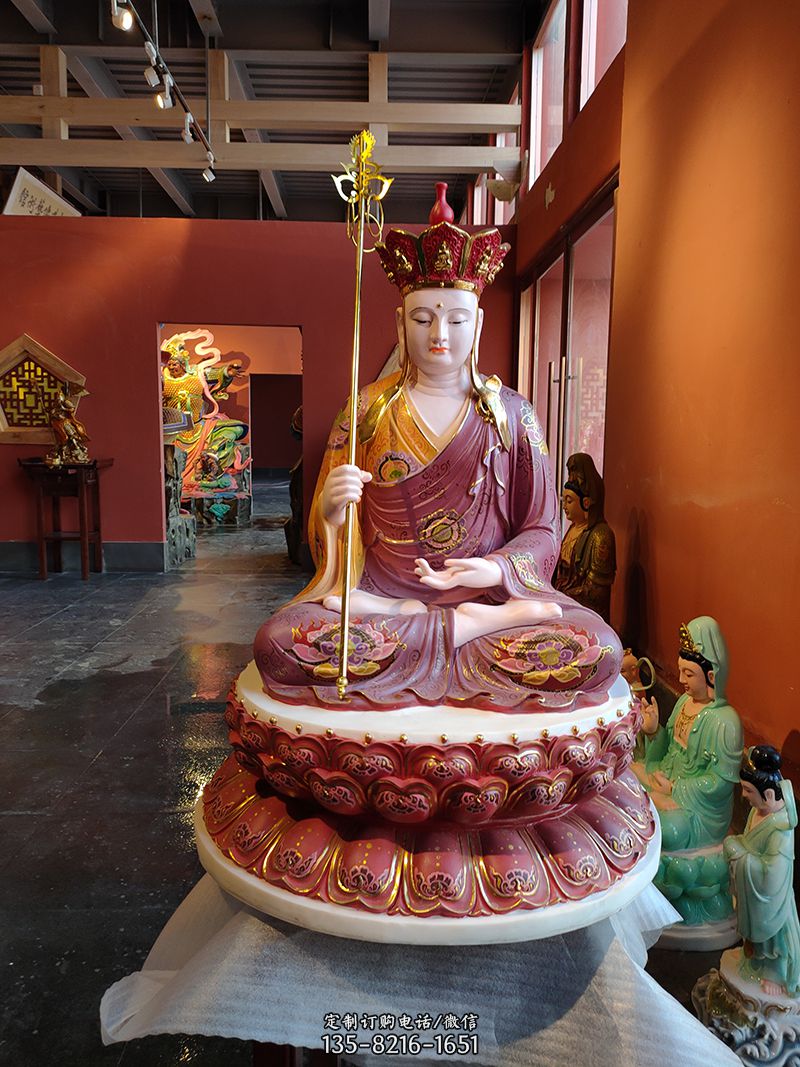 地藏王雕塑-寺庙景区大型玻璃钢彩绘神佛供奉地藏王雕塑